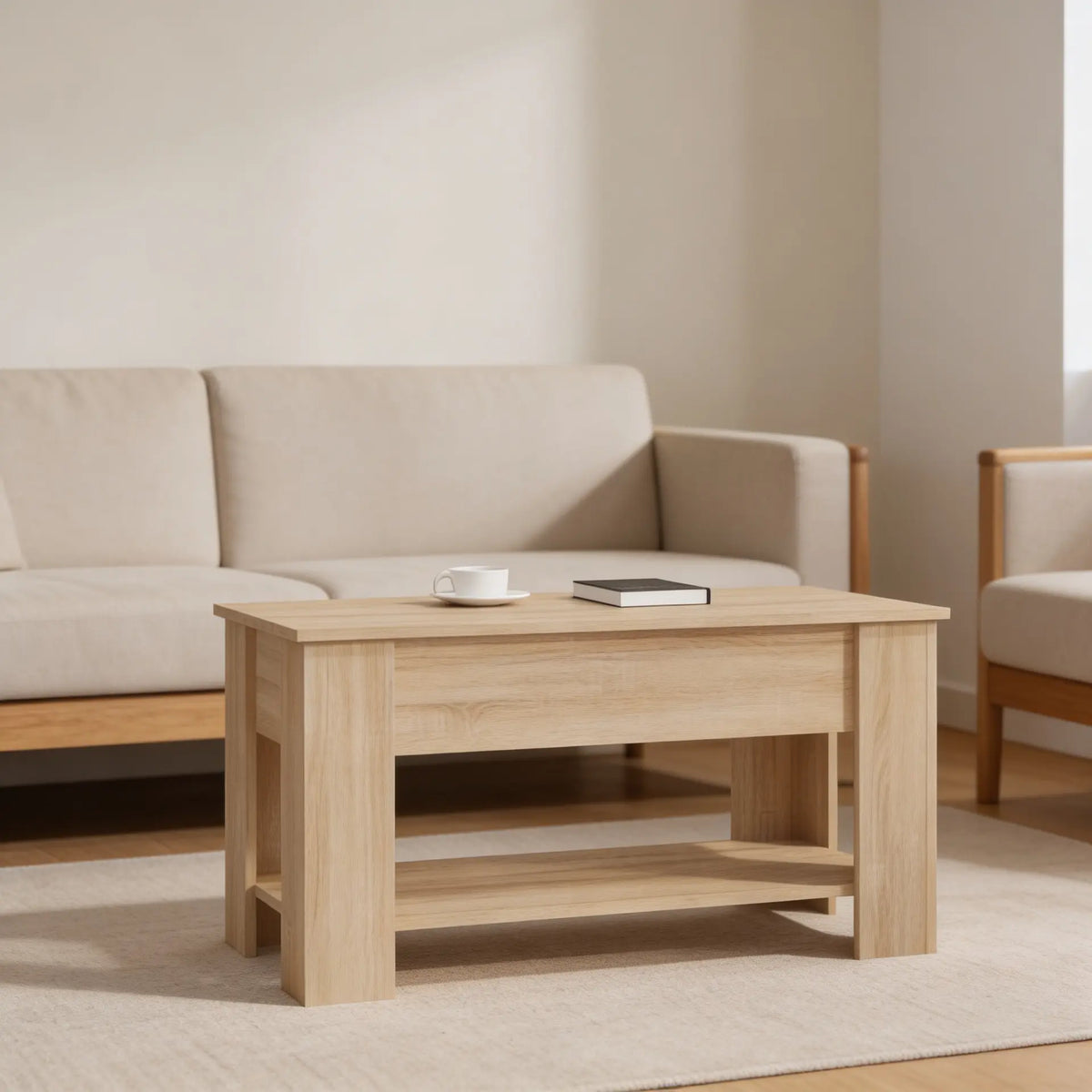 Table basse Sylvane en bois clair avec étagère basse dans un salon moderne et lumineux
