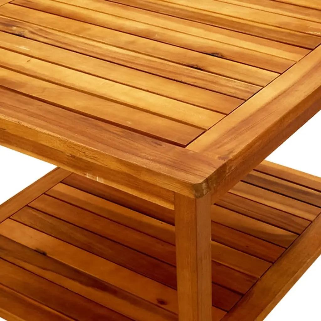 Détail table basse carrée Savara en bois avec plateau à lattes pour intérieur et extérieur
