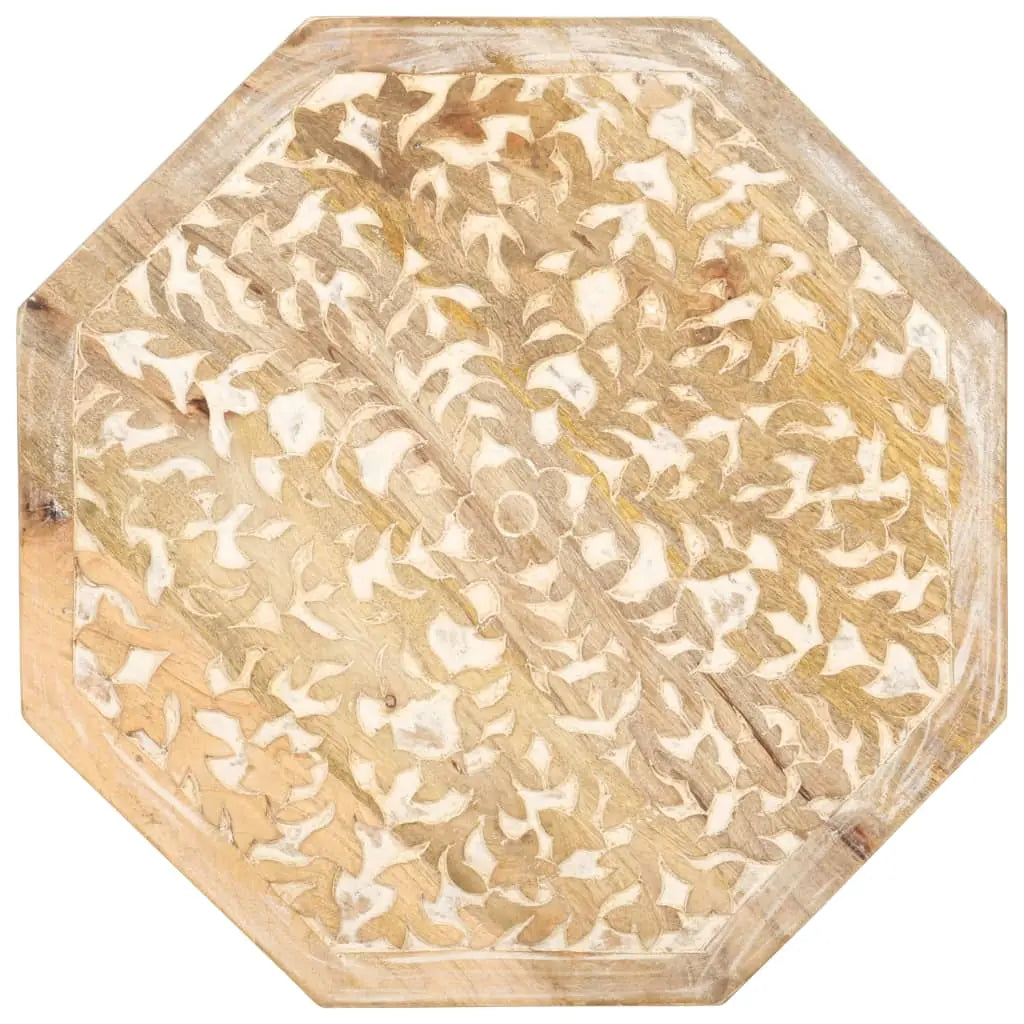 Vue dessus de table d’appoint octogonale en bois sculpté, motifs floraux gravés artisanaux au style bohème