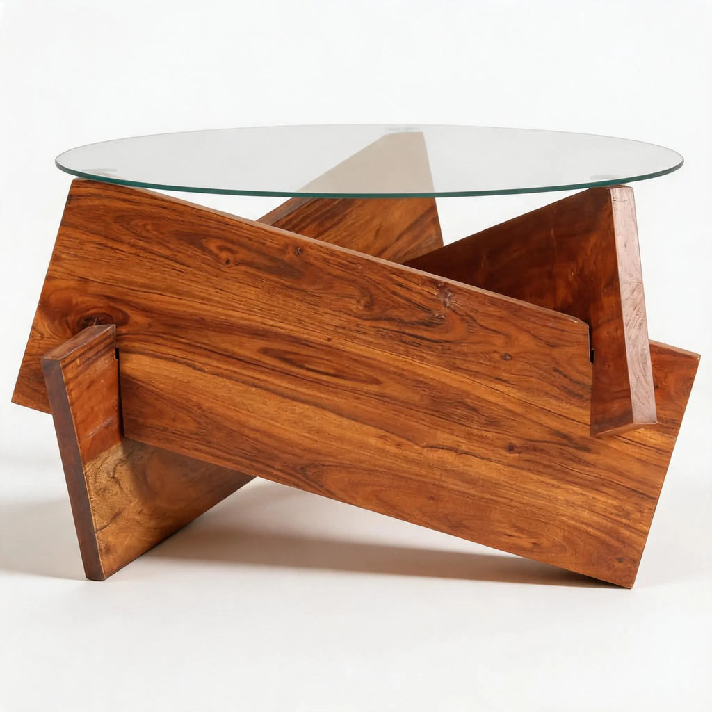 Table basse design en verre avec base géométrique en bois massif brun, style contemporain élégant